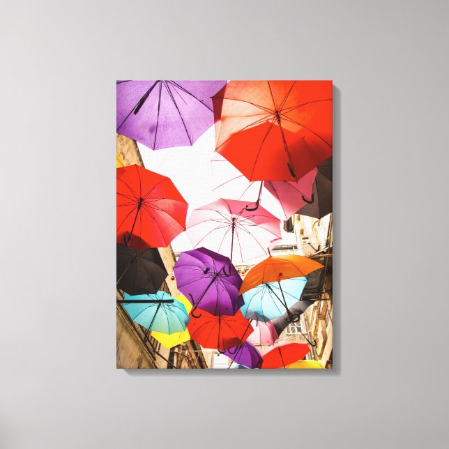 Staden Umbrellas Wrapped Canvas (Framsida)