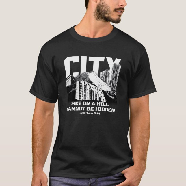 Stadspanorama Berg Citat Design vänner T Shirt (Framsida)