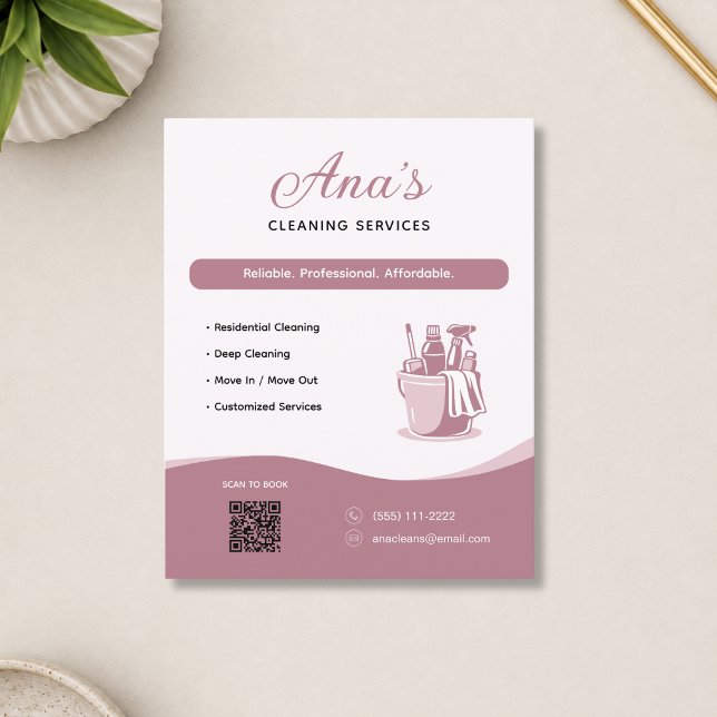 Städtjänster Husstädning Rose QR-kod Flygblad (Cleaning Services Housekeeping Rose QR Code Flyer)