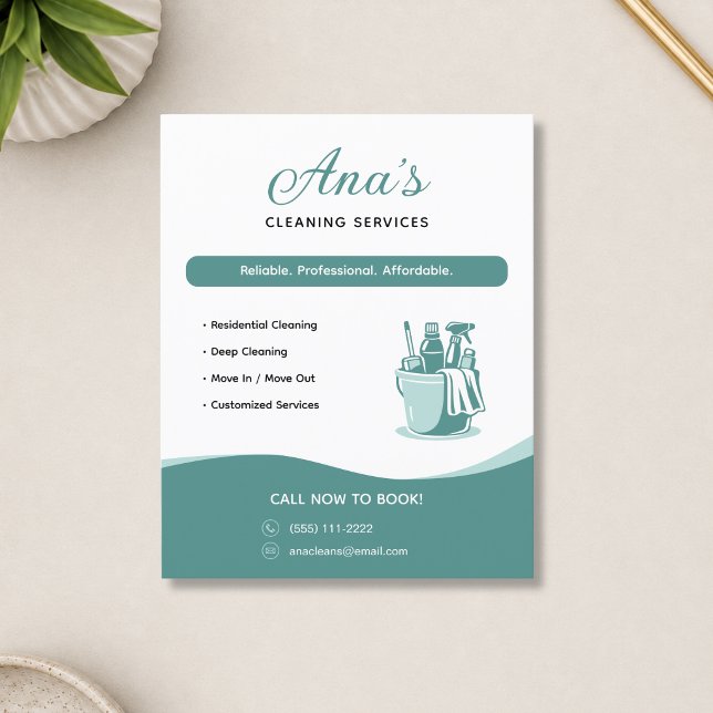 Städtjänster Husstädning Teal Reklam  Flygblad (Cleaning Services Housekeeping Teal Promotional Flyer)