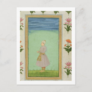 Stående figur av en pojke med en smyckad dolk i vykort