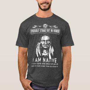 Stående med sten 1 t shirt