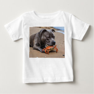 Staffin är vänner med en bovkrabba. t shirt