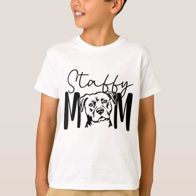 Staffy Mamma Gift for Stviddshire Bull Terrier Hun T Shirt (Framsida)
