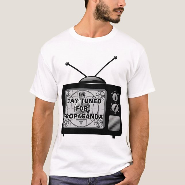 Stag som trimmas för propaganda tee shirt (Framsida)