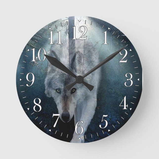 Stalking Grått Varg Wildlife Art Clock Rund Klocka (Framsida)