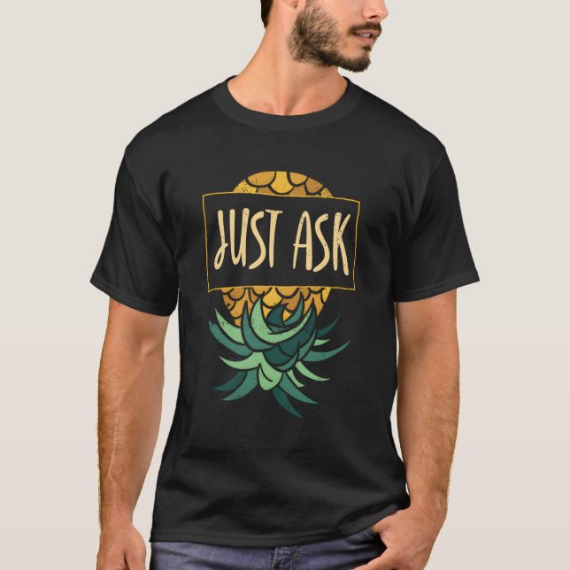 Ställ bara en subtil Swinger uppifrån och ned T Shirt (Framsida)
