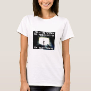 Ställa in Alienscen (light) T-Shirt