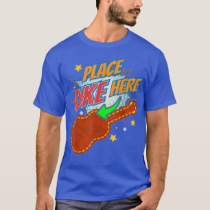 Ställe Uke Här i Ukulele Player Guitar Instrument T Shirt