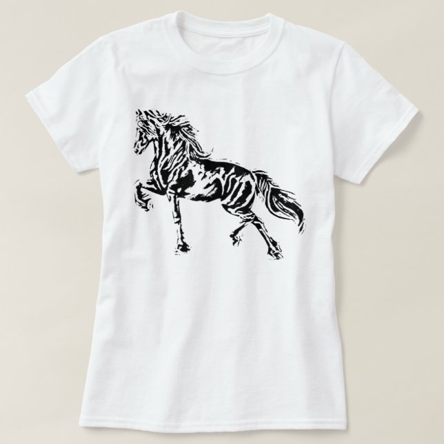 Stallion Horse Motif Elegant Mane Animals färgstar T Shirt (Design framsida)