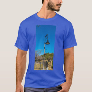 Ställning för dekorativ järn-lampa t shirt