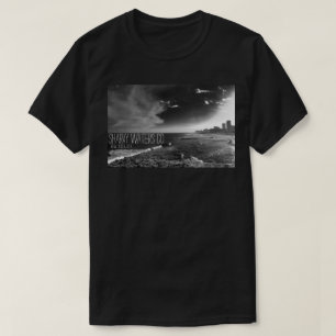 Stålsätta bildutslagsplatsen för pir B&W Tee