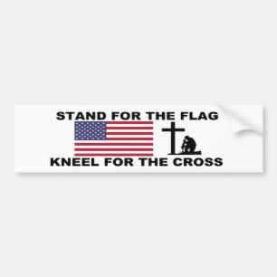 STAND FÖR FLAGGA, KNEET FÖR KOR BILDEKAL