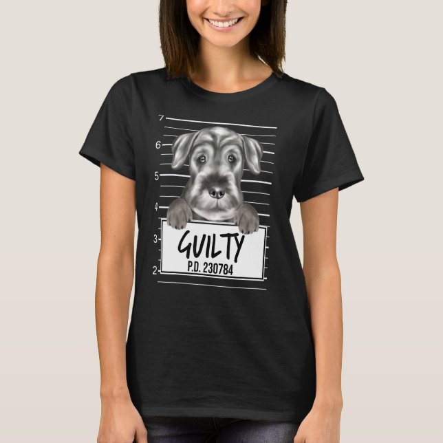 Standard Schnauzer Mugshot Guilty Hund T Shirt (Framsida)