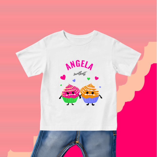 Stäng av små muffinsar t shirt (Skapare uppladdad)