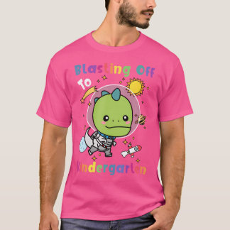 Stäng av till Kindergarten Back to school Space T Shirt