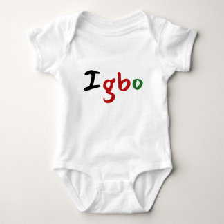 Stäng Igbo T Shirt