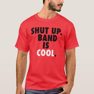 Stäng sig upp. Musikbandet är kallt T-shirt