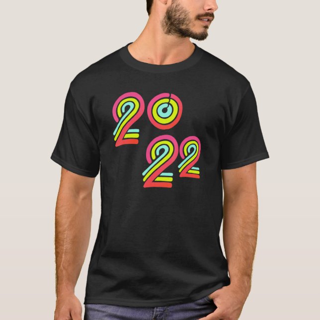 Stäng utmaningen i Ringar 2022-serien T Shirt (Framsida)