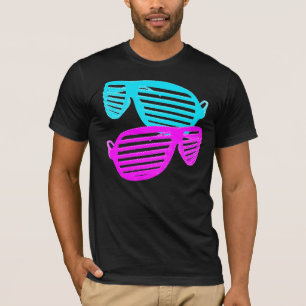 Stänga med fönsterluckor exponeringsglas t shirt