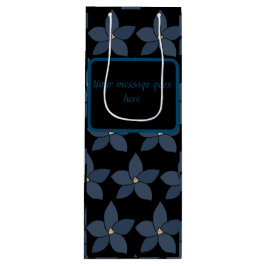 Stängande blåa blommor på den svarta vin-presentsä