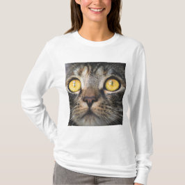 Stängning av katt med Gult Öga T Shirt
