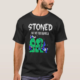 Stängt ut från det här unika utrymmet i ett global t shirt