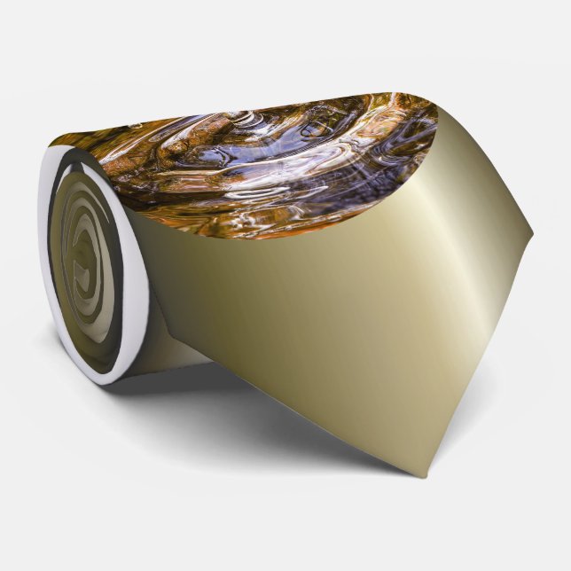 Stänk vid Vatten-avlämningen Slips (Rullad)