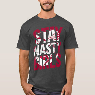Stanna hos obehagliga flickorFeminism Feministiska T Shirt