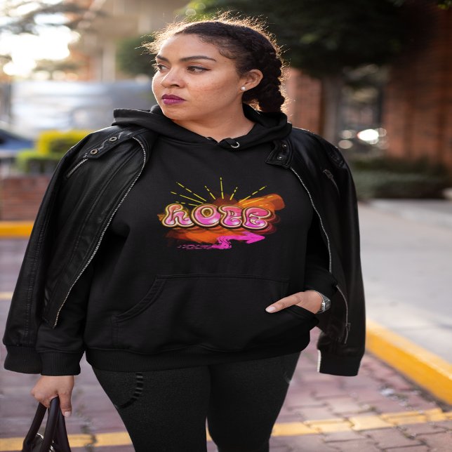 Stanna med Inspired Graffiti HOPE Graphic T Shirt (Skapare uppladdad)