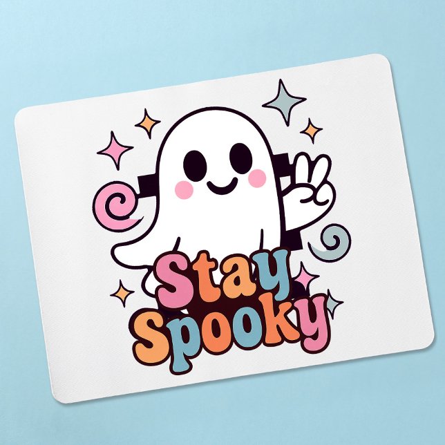 Stanna på Spooky Groovy Ghost Retro Pastel Hallowe Musmatta (Celebrate Halloween season in style with this groovy ghost stay spooky design.)
