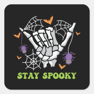 Stanna på Spooky Halloween Skeleton Hand Fyrkantigt Klistermärke