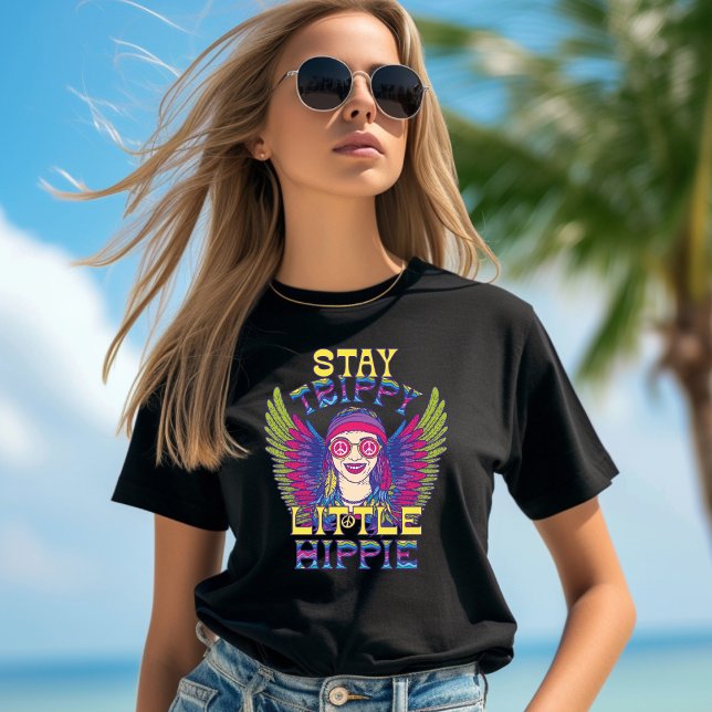 Stanna Trippy Little Hippie T-Shirt (Skapare uppladdad)