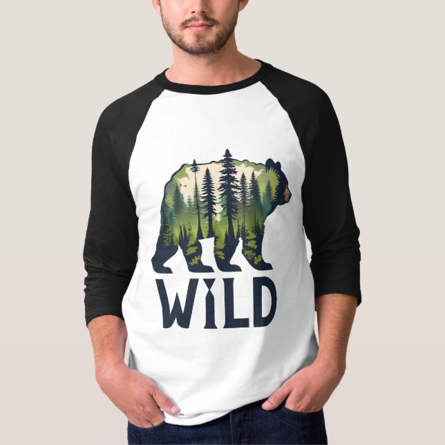Stanna Vild Bear Tee - Äventyr Awaits! (Framsida)