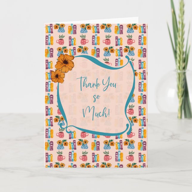 Staplad Bokar med Flower Vas och Coffee Mugg Tack Kort (Framsida)