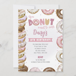 Staplade donuts Rosa och Lila på födelsedagsinbjud Inbjudningar