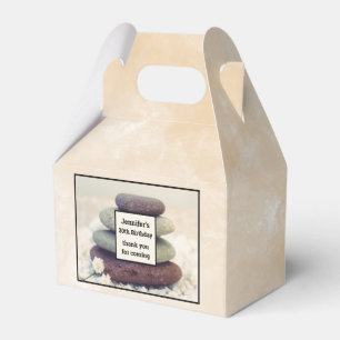 Staplade, Meditative Cairn Birthday Tack Presentaskar