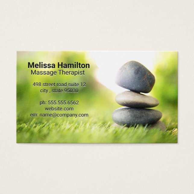 Staplade stenar i Grass Visitkort (Framsidan)