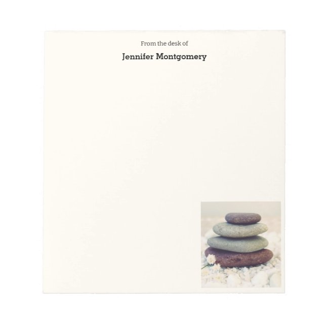 Staplade stoner Meditative Cairn Anteckningsblock (Framsida)