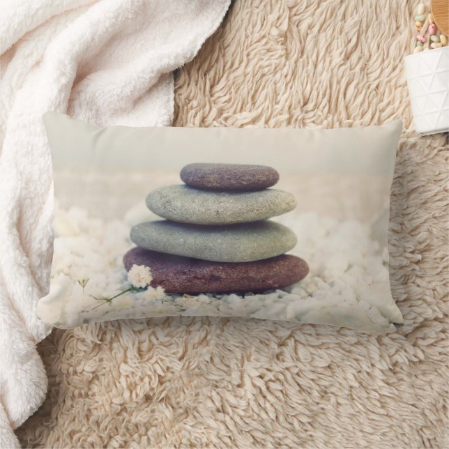 Staplade stoner Meditative Cairn Lumbarkudde (Filt)