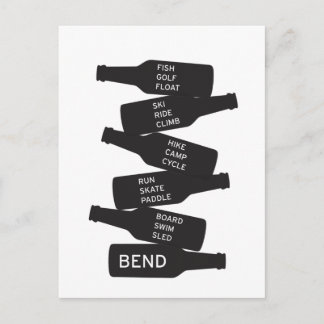 Staplade utomhusaktiviteter i Oregon Beer Flaska Vykort