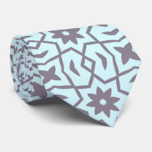 Star Flower i Grått på Blek Blue