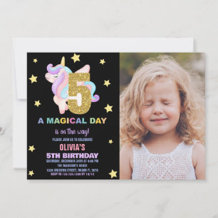 Star Rainbow Unicorn Birthday-inbjudningar med fot Inbjudningar