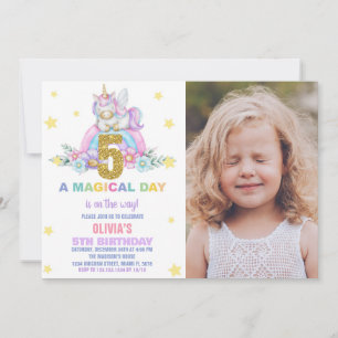 Star Rainbow Unicorn Birthday-inbjudningar med fot Inbjudningar