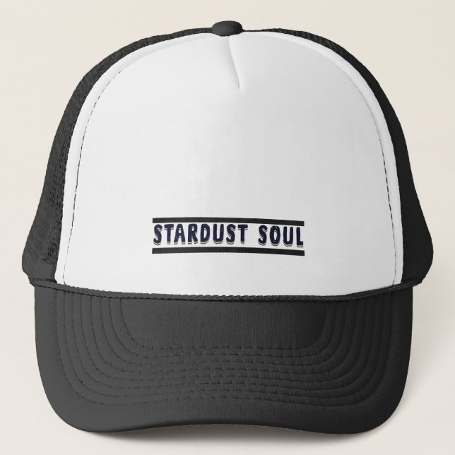 Stardust Soul Trucker Hat – Minimalist Design Keps (Framsida)