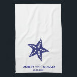 Starfish Tea Towel, Kitchen Towel for Bröllop Gift Kökshandduk<br><div class="desc">Den här söta personligen kökshandduk är perfekt för en bröllop-gåva eller en hemmauppvärmningspåva.</div>