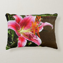 Stargazer Lily Photograph Prydnadskudde
