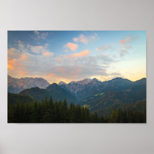 Stark soluppgång i Logar valley, Slovenien Poster