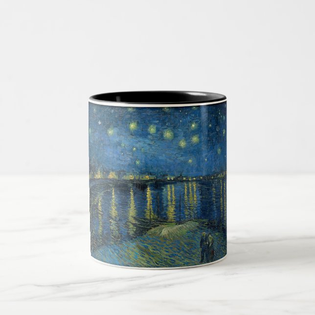 Starrinatten över floden Rhone (av van Gogh) Två-Tonad Mugg (Center)