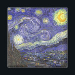 Starry Night av Vincent van Gogh Magnet<br><div class="desc">Starry Night av Vincent van Gogh är en vintage bra konst post impressionism landcape cityscape tavla med en syn på Saint Remy, Frankrike från van Gogh's asyl. Natten himlar snurrar med moln med en ljusskygg måne och lysande stjärnor över den kantiga byn. Starry Night är förmodligen van Goghs mest berömd...</div>